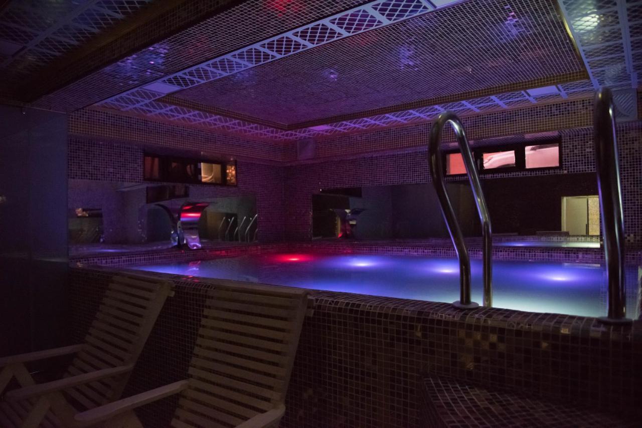 Dior Hotel Tajikistan 杜尚别 外观 照片