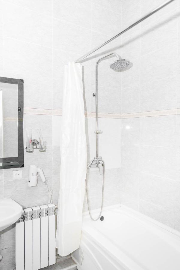 Dior Hotel Tajikistan 杜尚别 外观 照片