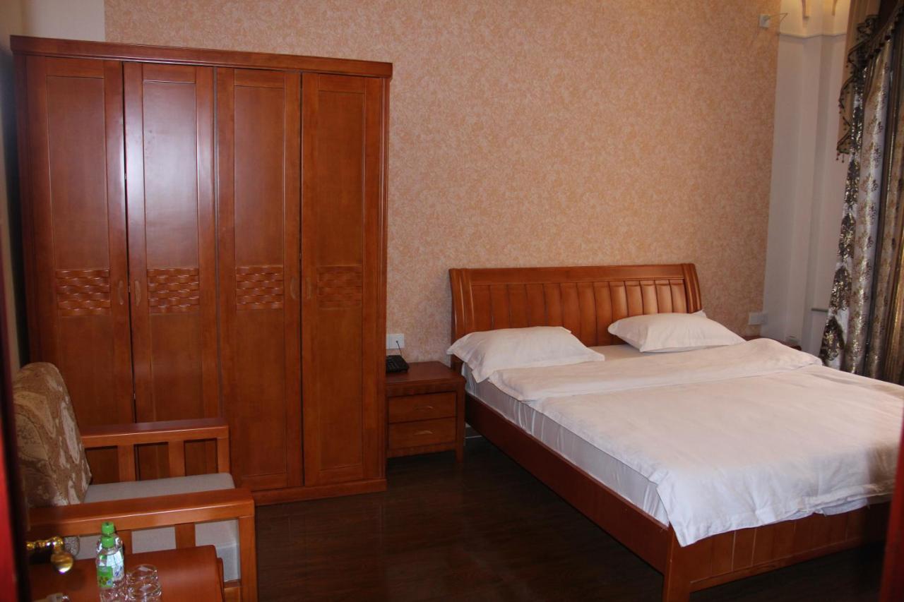 Dior Hotel Tajikistan 杜尚别 外观 照片