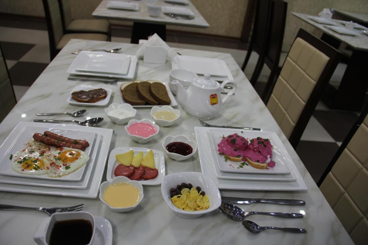 Dior Hotel Tajikistan 杜尚别 外观 照片