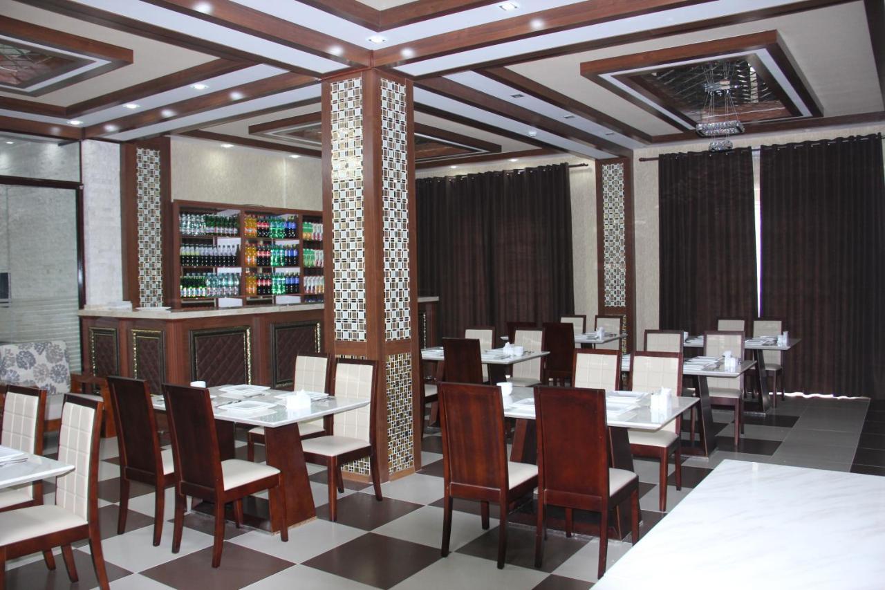 Dior Hotel Tajikistan 杜尚别 外观 照片